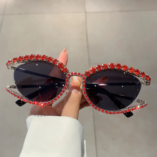 New Cat Eye Sunglasses Stylish Vintage Rhinestones Oval Shades Ins Trendy Luxury Eyewear