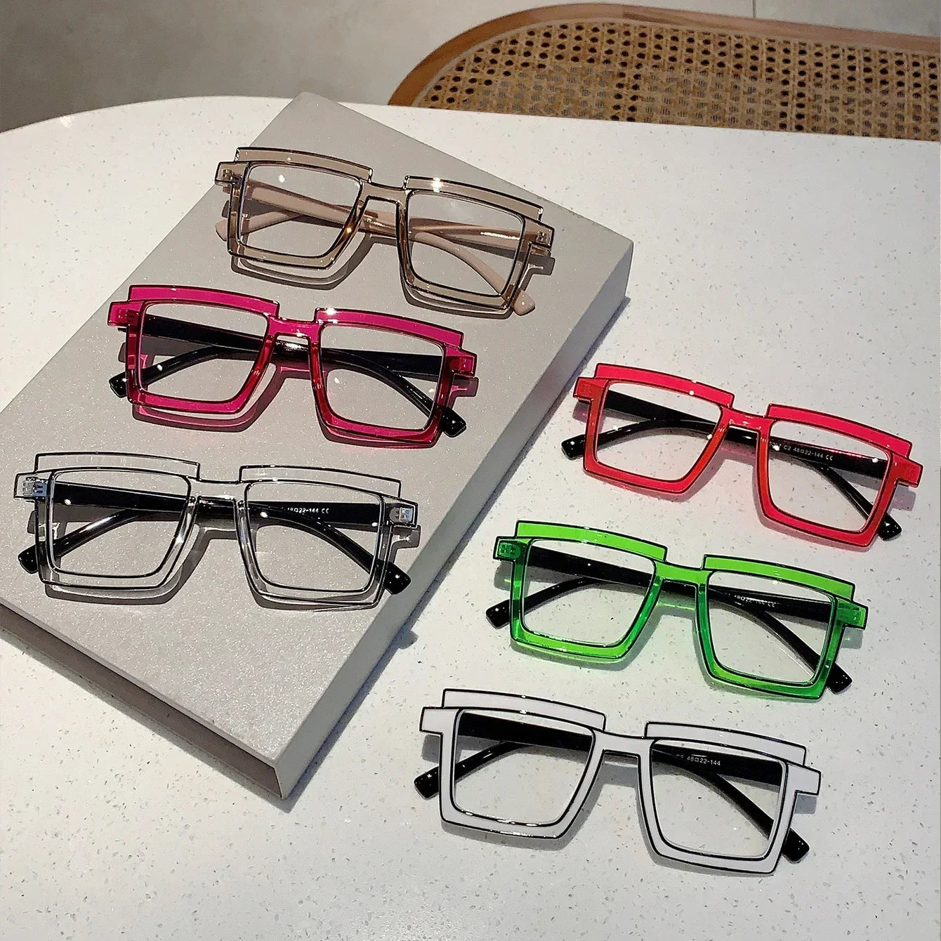 AMAZING Vintage style Square Eyeglasses New Cute Cartoon Style Blue Light Blocking Spectacles Ins Trendy Optical Computer Eyewear