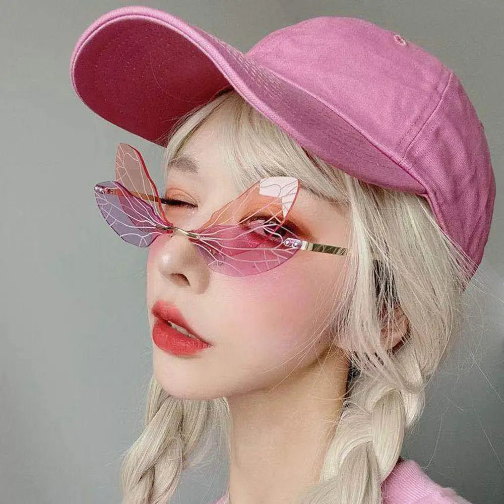 New Design Dragonfly Wing Sunglasses Fashion Street Snap Shades Trendy Bling Rhinestone Sun Glasses Funny Party Eyewear